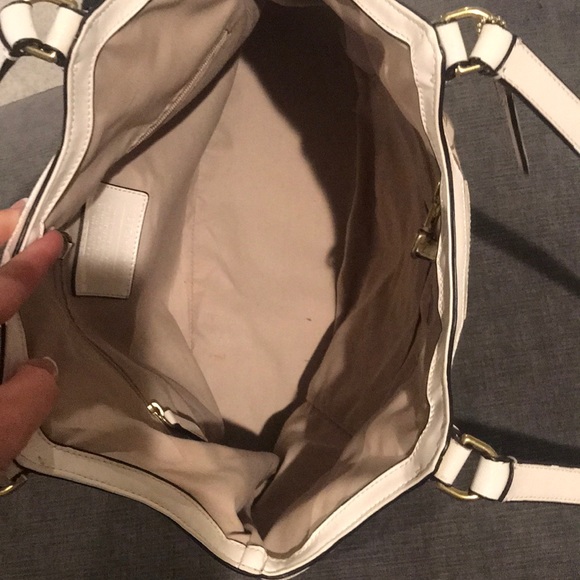 Women’s Coach handbag - Picture 3 of 7